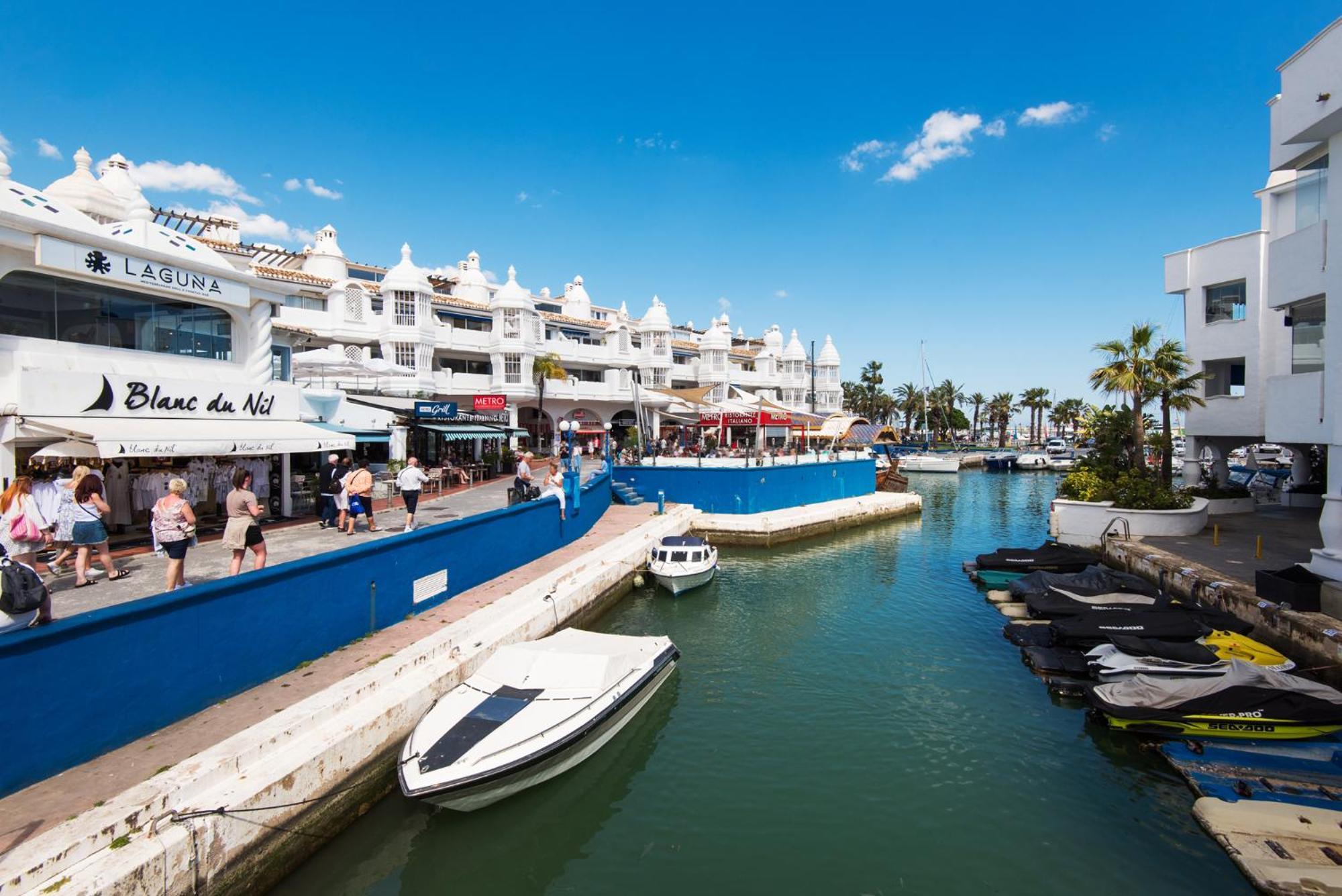Apartmento En La Pequena Venecia, Puerto Marina Benalmádena Extérieur photo